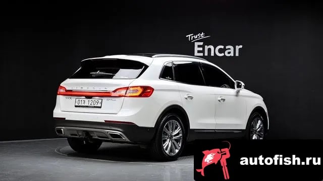 Lincoln MKX MKX 2nd Generation 2018 года - вид 2