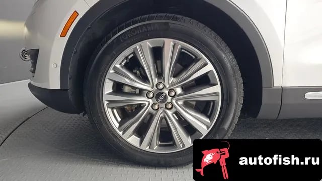 Lincoln MKX MKX 2nd Generation 2018 года - вид 5