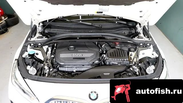 BMW 1-Series 1 Series (F40) 2024 года - вид 6