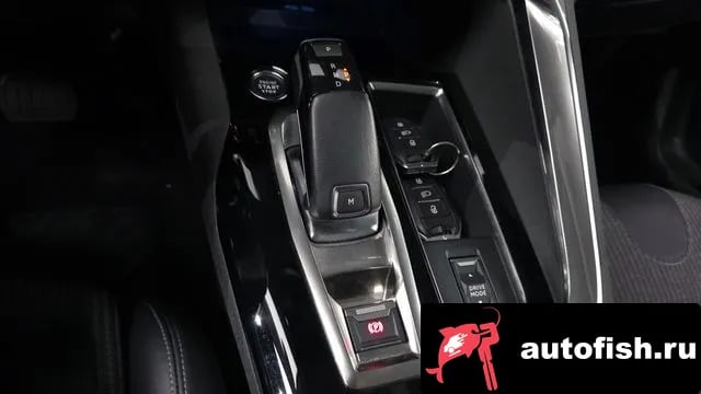 Peugeot 3008 3008 second generation 2022 года - похожие автомобили