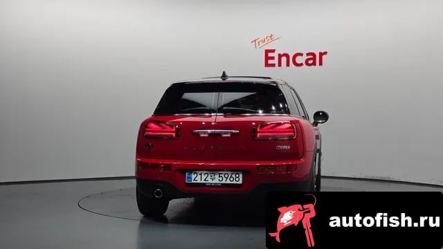Mini Clubman Cooper Clubman 2023 года - вид 4