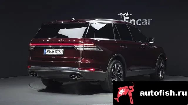 Lincoln Aviator Aviator 2nd generation 2021 года - вид 2