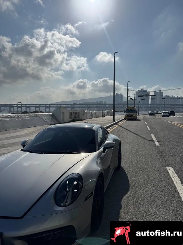 Porsche 911 911 (992) 2024 года - вид 1