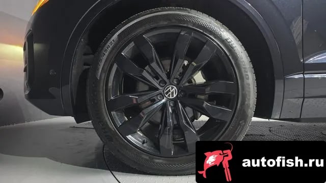 Volkswagen Touareg Tuareg 3rd generation 2021 года - вид 5