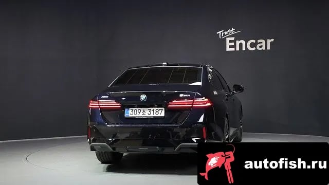 BMW 5-Series 5 Series (G60) 2026 года - вид 4
