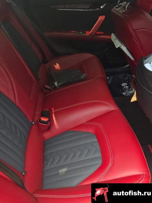 Maserati Quattroporte Quattroporte 2019 года - похожие автомобили