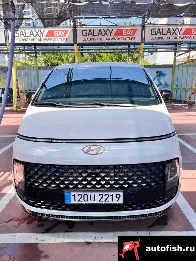 Hyundai Staria The New Staria 2025 года - вид 3