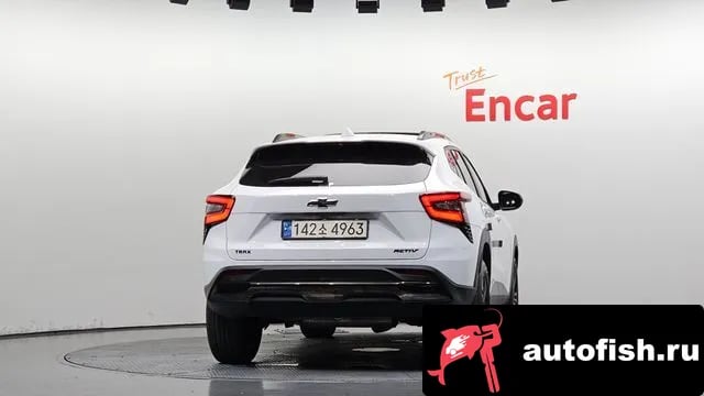 Chevrolet (GM Daewoo) Trax Trax Crossover 2024 года - вид 3