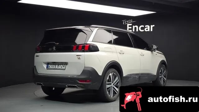 Peugeot 5008 5008 second generation 2018 года - вид 2