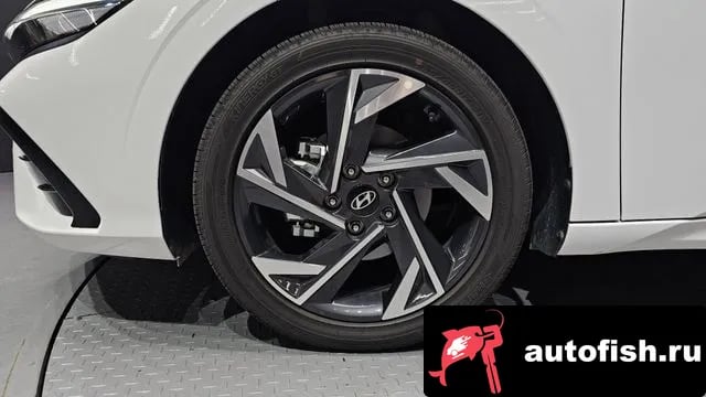 Hyundai AVANTE The New Avante (CN7) 2026 года - вид 5
