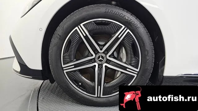 Mercedes-Benz EQE EQE V295 2024 года - вид 5