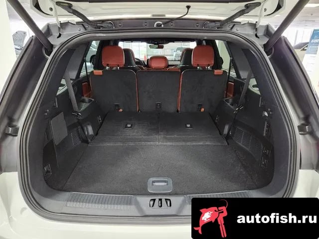 Lincoln Aviator Aviator 2nd generation 2024 года - похожие автомобили