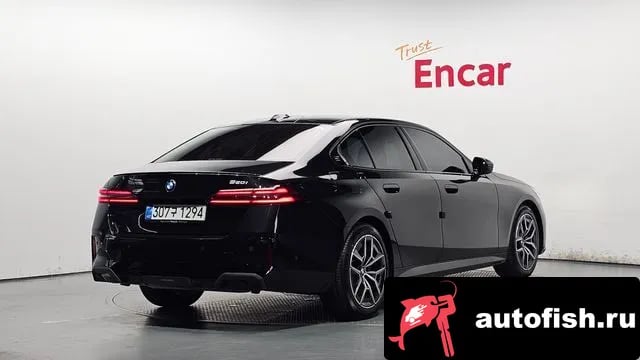 BMW 5-Series 5 Series (G60) 2025 года - вид 2