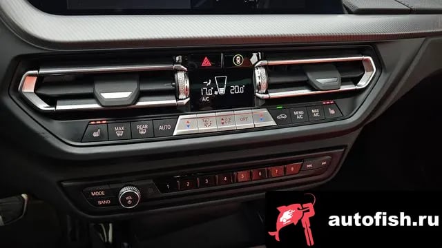 BMW 1-Series 1 Series (F40) 2023 года - похожие автомобили
