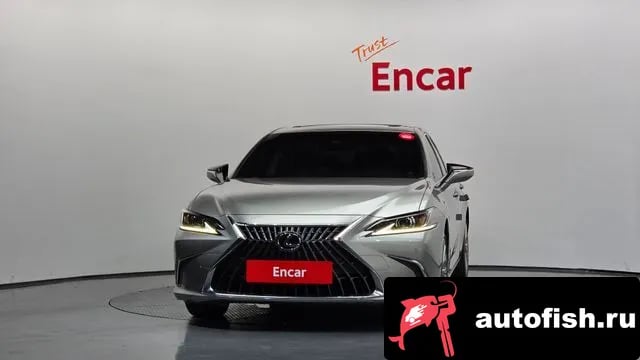 Lexus ES ES300h 7th generation 2022 года - вид 3