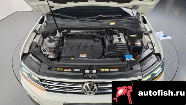 Volkswagen Tiguan Tiguan second Generation 2020 года - вид 6