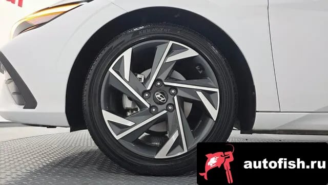 Hyundai AVANTE The New Avante (CN7) 2023 года - вид 5