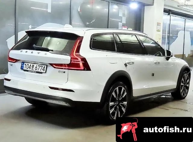 Volvo V60 V60 Cross-country 2nd Generation 2023 года - вид 4