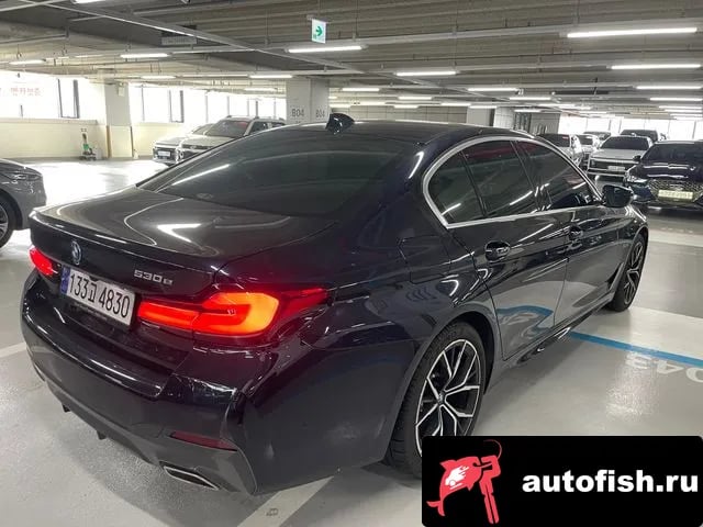 BMW 5-Series 5 Series (G30) 2022 года - вид 5