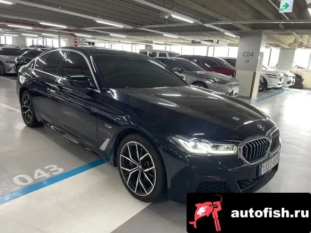 BMW 5-Series 5 Series (G30) 2022 года - вид 6