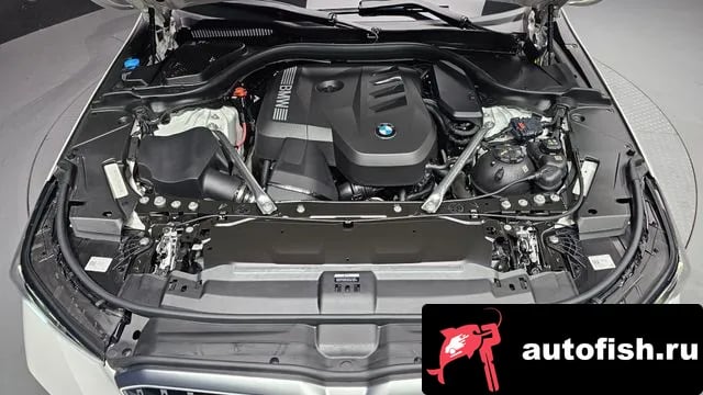 BMW 5-Series 5 Series (G60) 2025 года - вид 6