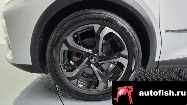 Citroen-DS DS7 DS7 Crossback 2019 года - вид 4