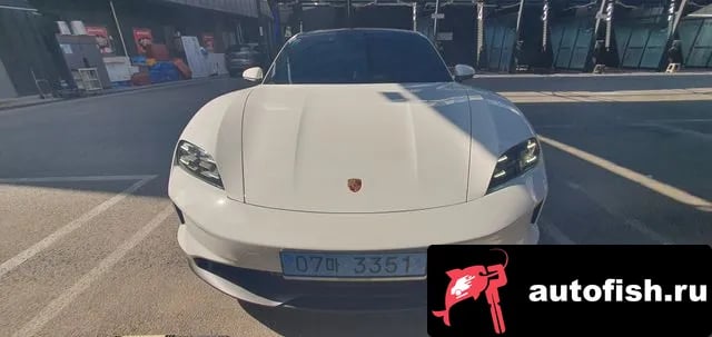 Porsche Taycan Taikan 2025 года - вид 3