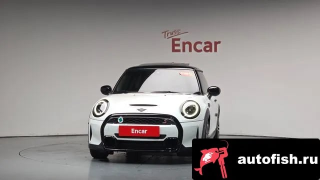 Mini Cooper Cooper S 2024 года - вид 2