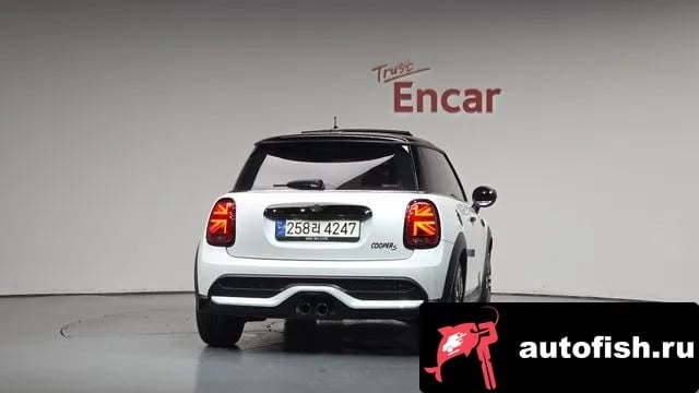 Mini Cooper Cooper S 2024 года - вид 3