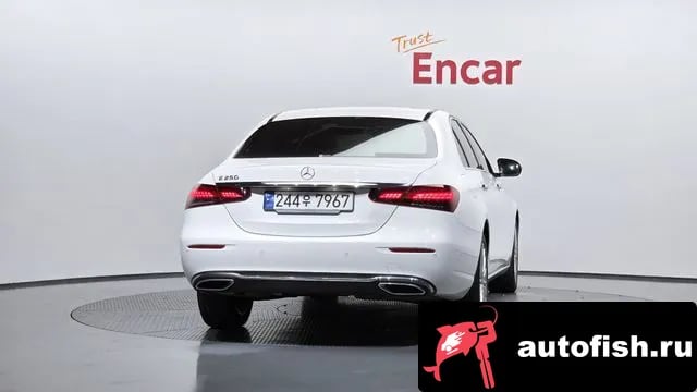 Mercedes-Benz E-Class E-Class W213 2023 года - вид 3