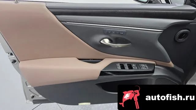 Lexus ES ES300h 7th generation 2023 года - похожие автомобили