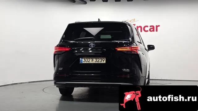 Toyota Sienna Siena 4th Generation 2022 года - вид 3