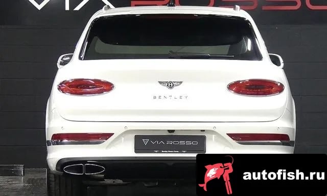 Bentley Bentayga Benteiga 2022 года - вид 4