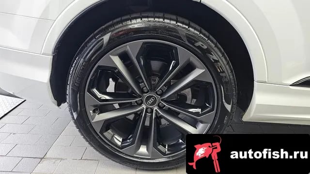 Audi Q7 Q7 (4M) 2026 года - похожие автомобили