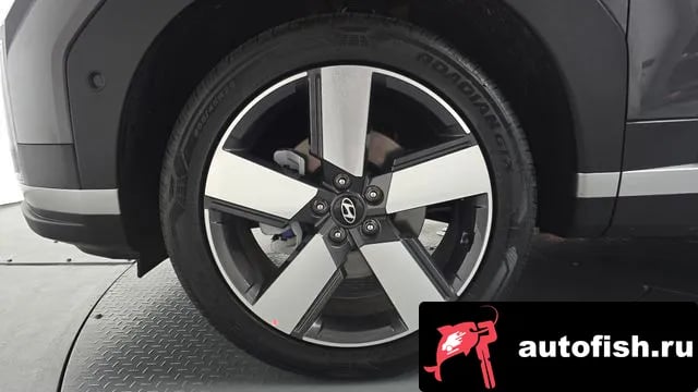 Hyundai Santafe San Tafe (MX5) 2026 года - вид 4