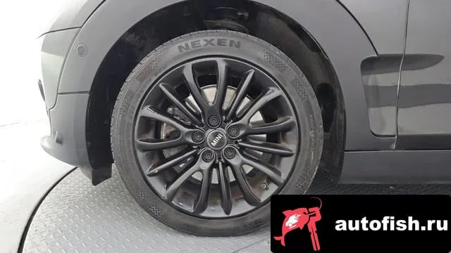 Mini Clubman Cooper D Clubman 2021 года - вид 5