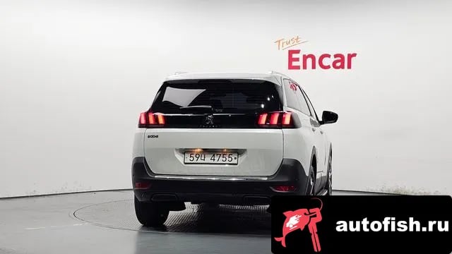 Peugeot 5008 5008 second generation 2018 года - вид 4
