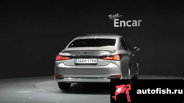 Lexus ES ES300h 7th generation 2025 года - вид 4