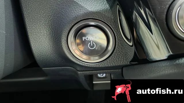 Lexus ES ES300h 7th generation 2025 года - похожие автомобили