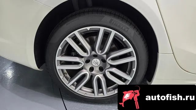 Maserati Ghibli Gibley 2018 года - похожие автомобили