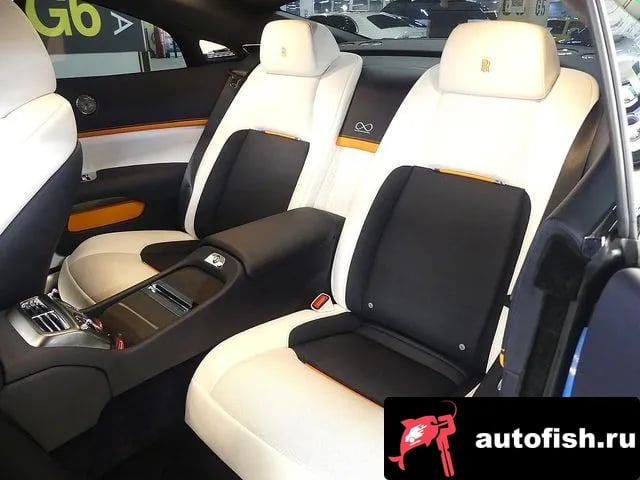 Rolls-Royce Wraith Lace 2020 года - похожие автомобили