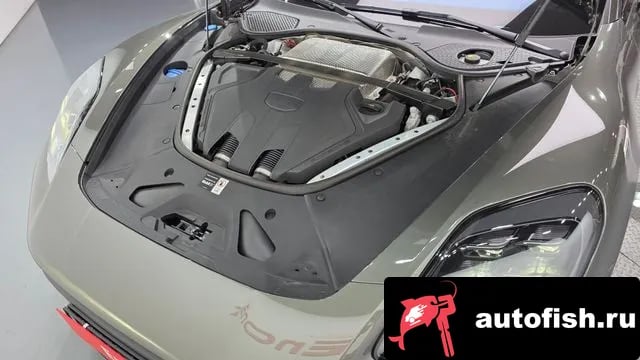 Porsche Panamera Panamera (976) 2025 года - вид 6