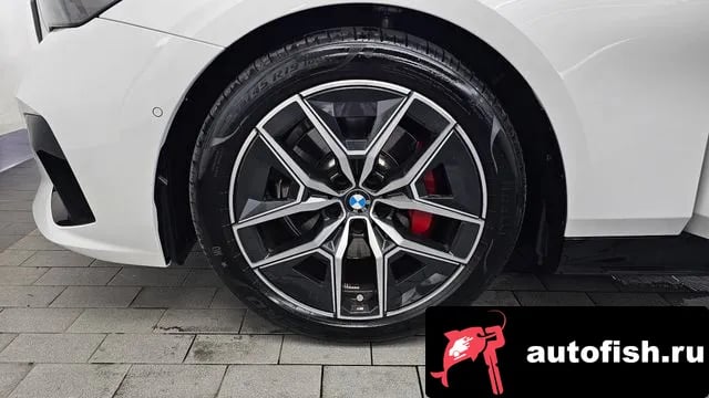 BMW 5-Series 5 Series (G60) 2025 года - вид 5