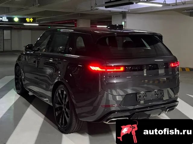 Land Rover Range Rover Sport Range Rover Sport 3rd Generation 2026 года - вид 3