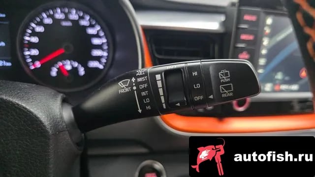 Kia Stonic Stony 2018 года - похожие автомобили