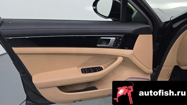 Porsche Panamera Panamera (971) 2019 года - похожие автомобили