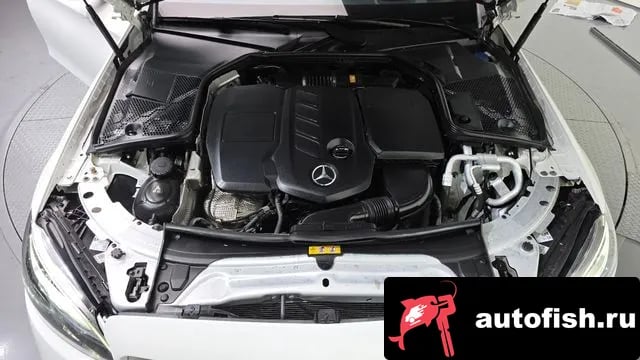 Mercedes-Benz C-Class C-Class W205 2020 года - вид 6
