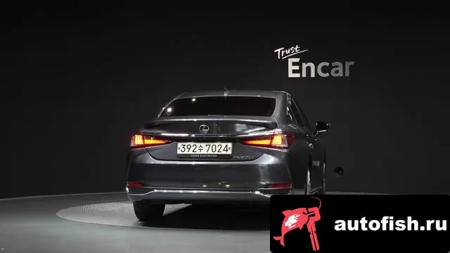 Lexus ES ES300h 7th generation 2023 года - вид 4