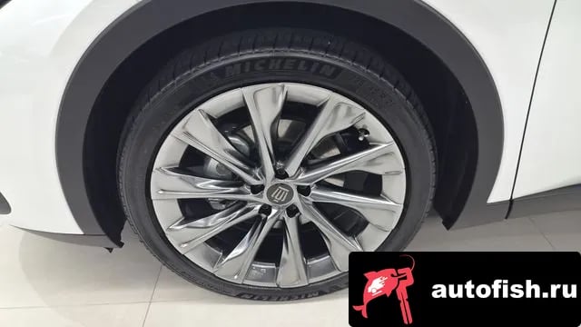 Toyota Crown Crown Crossover 2026 года - вид 5