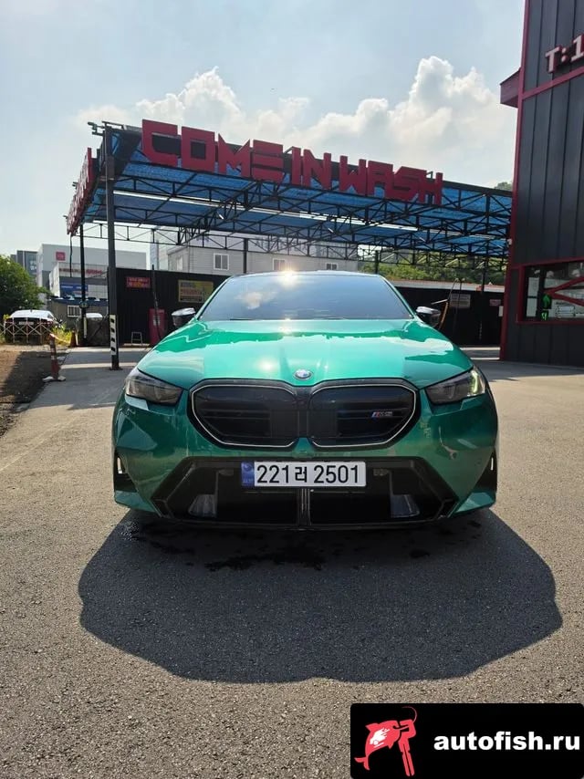 BMW M5 M5 (G90) 2026 года - автомобиль из Южной Кореи